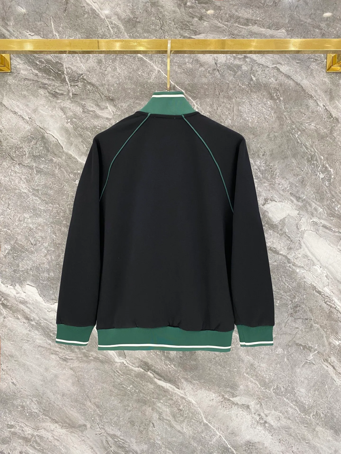 Casablanca Casablanca suit 26ss customized top-quality fabric new jacket casual pants, webbing letter embroidery stitching new show products‼ The product is in perfect condition, comfortable and warm, complete with three labels, full and attractive color, very outstanding design, customized hardware accessories can easily enhance the fashion sense, the workmanship is extremely elegant and rigorous, and the wiring is neat and meticulous! A masterpiece from a famous designer! The upper body does not look bloated and is super handsome! Sizes：M～XXXL